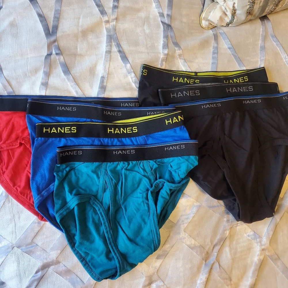 Hanes comfrort blend briefs